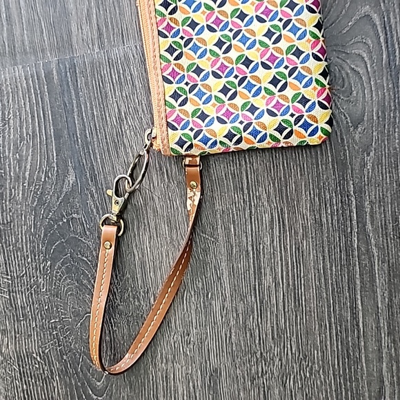 Authentic Fossil Clutch - Picture 8 of 11